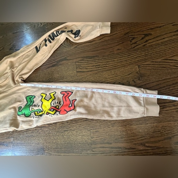KEITH HARING ARTIST SIGNATURE DANCING PEOPLE BEIGE SWEATPANTS SIZE Small - Picture 3 of 5